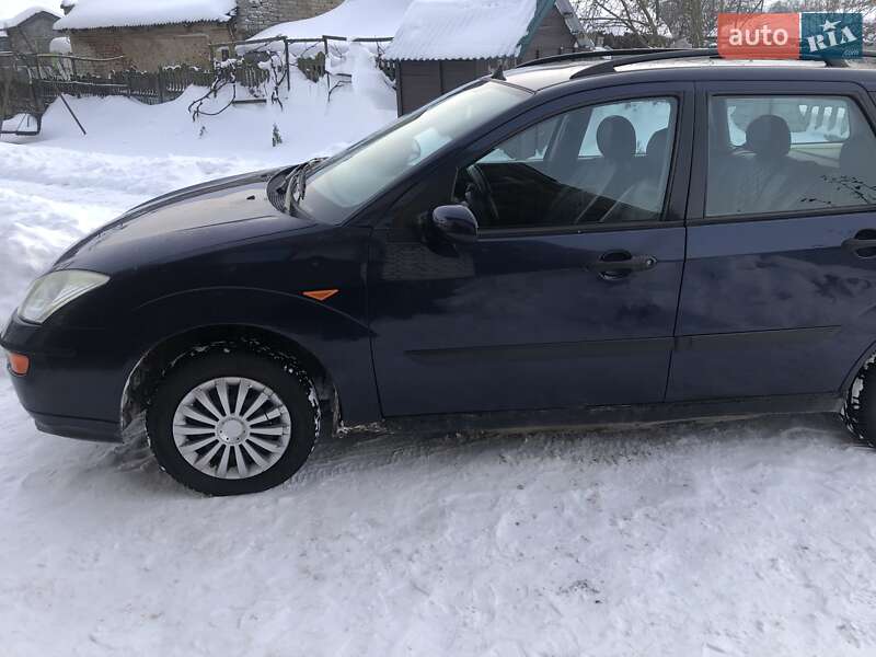 Универсал Ford Focus 2000 в Городке