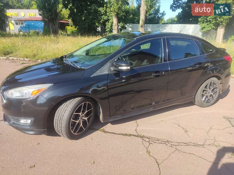 Седан Ford Focus 2015 в Чернигове