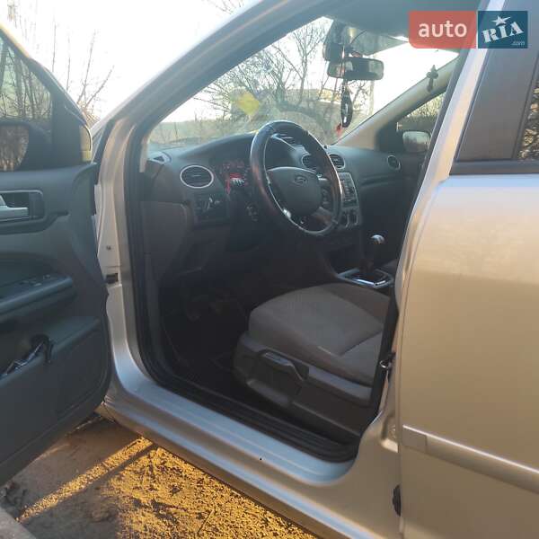 Універсал Ford Focus 2007 в Смоліному