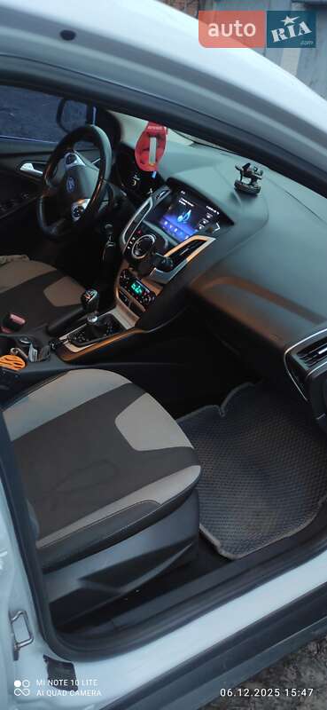 Хетчбек Ford Focus 2014 в Кривому Розі