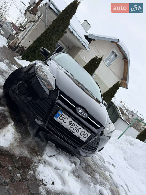 Седан Ford Focus 2013 в Стрые