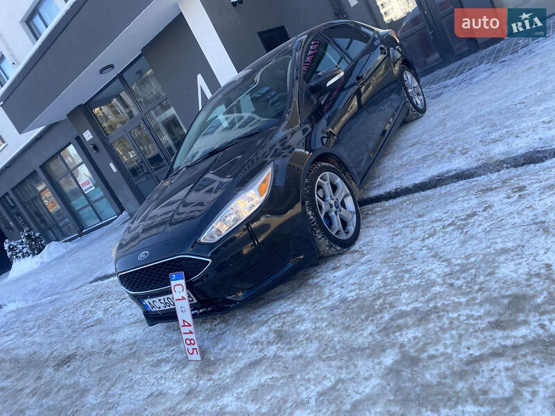 Седан Ford Focus 2015 в Чернігові