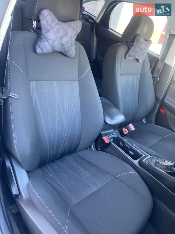 Седан Ford Focus 2015 в Чернігові