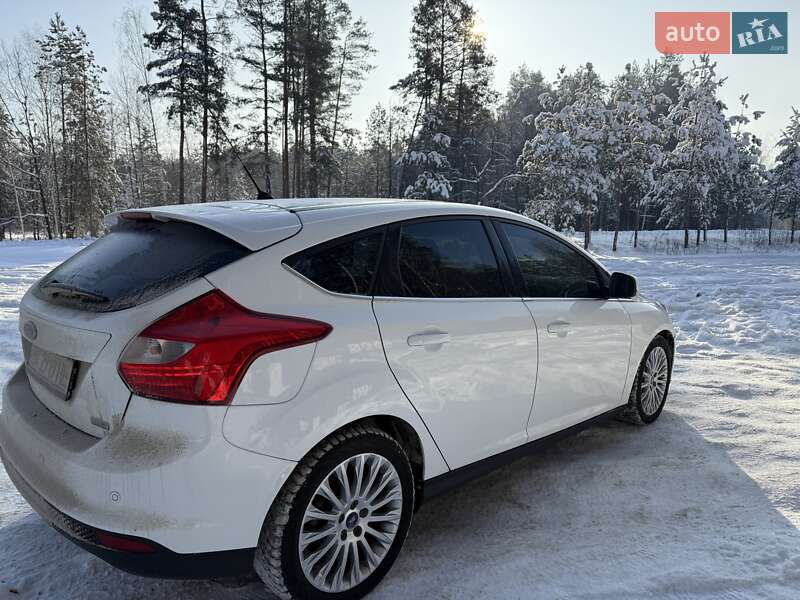 Хэтчбек Ford Focus 2013 в Киеве