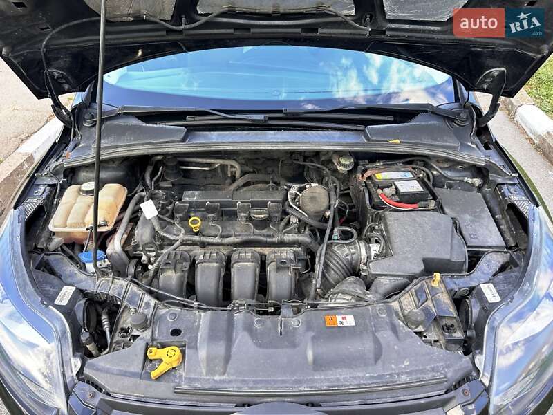 Хэтчбек Ford Focus 2012 в Запорожье