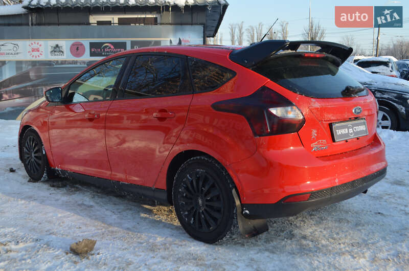 Хетчбек Ford Focus 2014 в Києві фото 4 Хетчбек Ford Focus 2014 в Києві