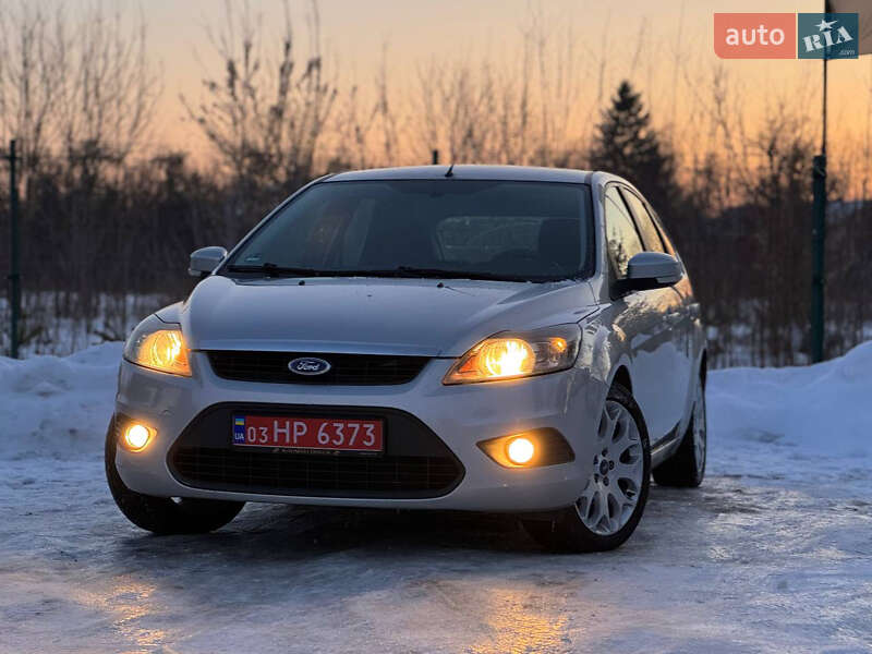 Хетчбек Ford Focus 2010 в Дрогобичі