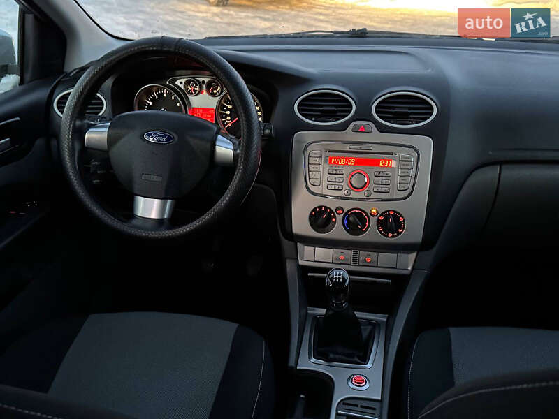 Хетчбек Ford Focus 2010 в Дрогобичі