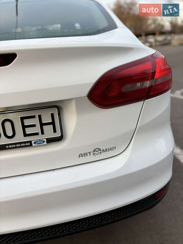 Седан Ford Focus 2016 в Николаеве