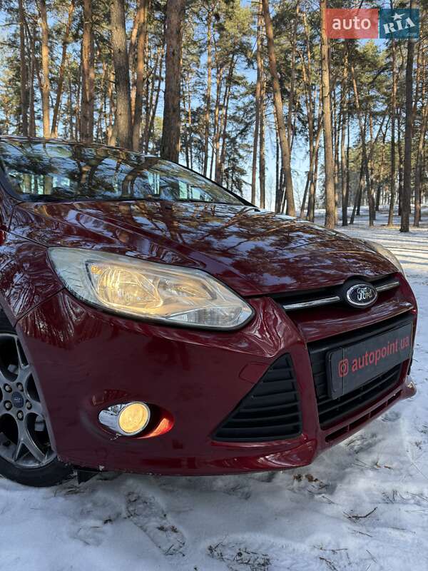 Седан Ford Focus 2014 в Сумах
