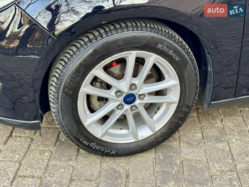 Седан Ford Focus 2017 в Миколаєві