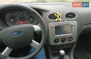 Хэтчбек Ford Focus 2007 в Павлограде