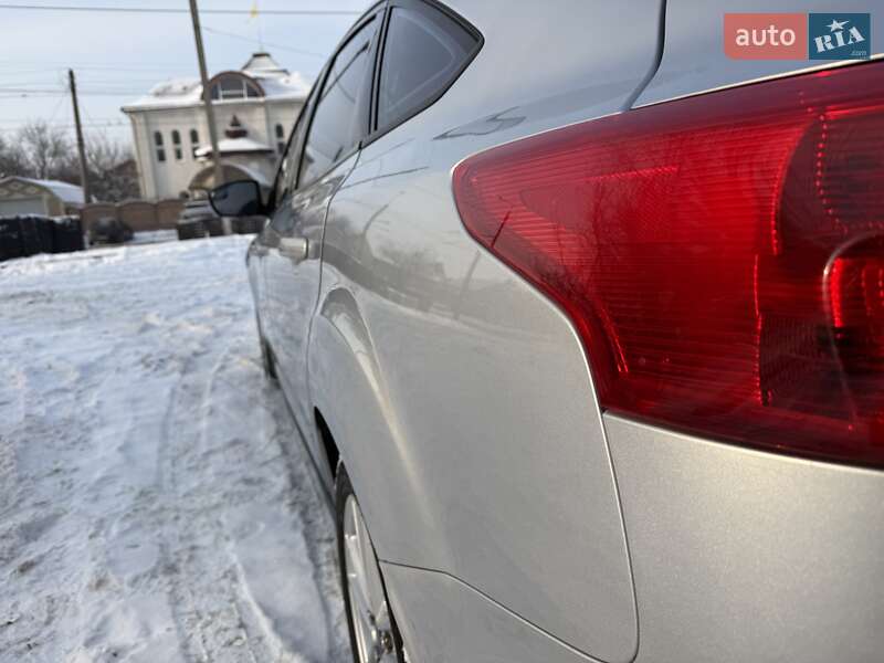 Седан Ford Focus 2016 в Харкові