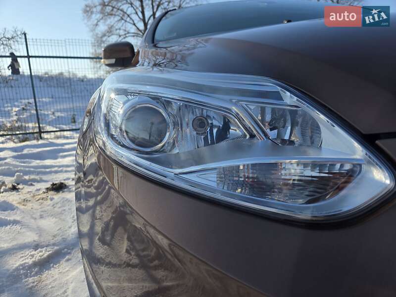 Хэтчбек Ford Focus 2013 в Ужгороде