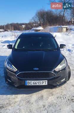 Хэтчбек Ford Focus 2016 в Львове