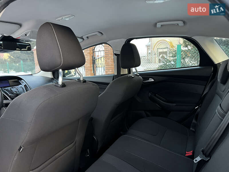 Хетчбек Ford Focus 2012 в Стрию