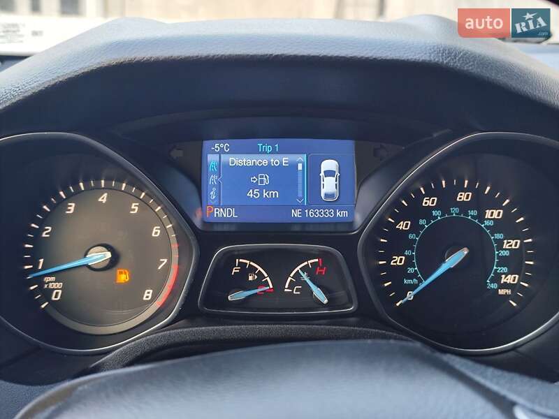 Хэтчбек Ford Focus 2014 в Киеве фото 25 Хэтчбек Ford Focus 2014 в Киеве