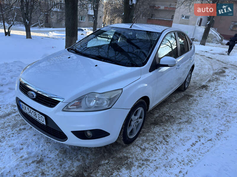 Хэтчбек Ford Focus 2011 в Балаклее