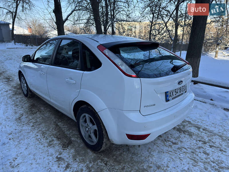 Хэтчбек Ford Focus 2011 в Балаклее