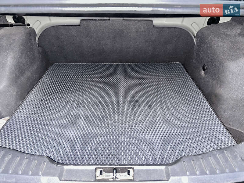 Седан Ford Focus 2012 в Горишних Плавнях фото 15 Седан Ford Focus 2012 в Горишних Плавнях