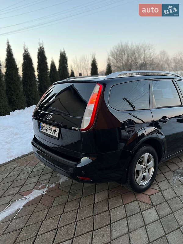 Универсал Ford Focus 2010 в Стрые