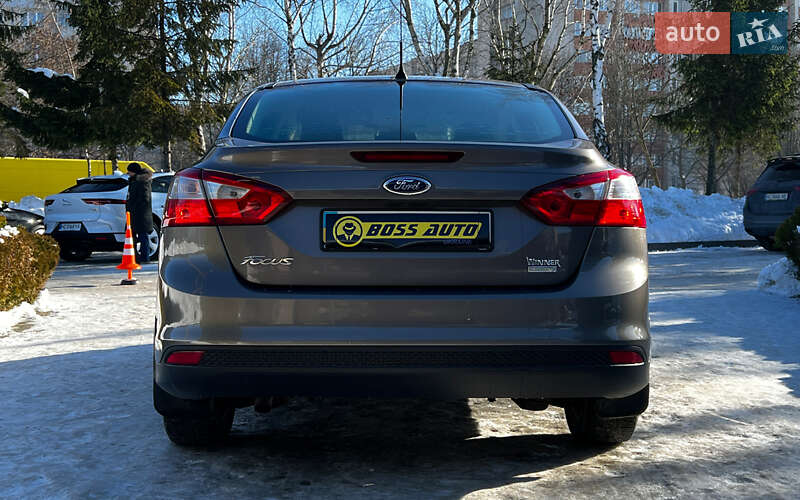 Седан Ford Focus 2013 в Львові