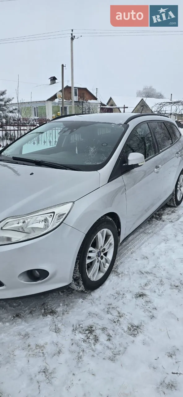 2011 Ford Focus - мініатюра 18