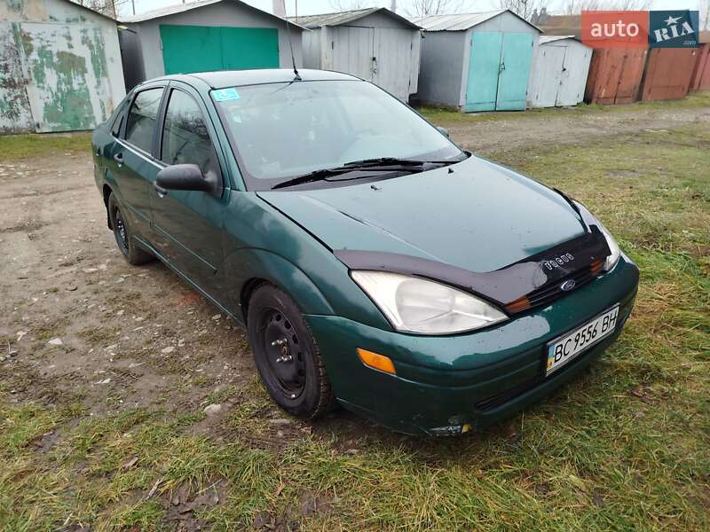 Ford Focus 2000