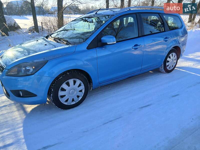 Універсал Ford Focus 2010 в Черняхові
