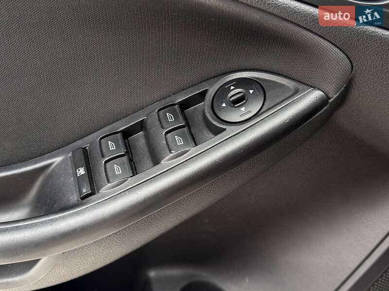 Хетчбек Ford Focus 2015 в Харкові фото 35 Хетчбек Ford Focus 2015 в Харкові