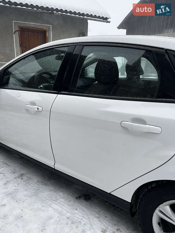 Седан Ford Focus 2014 в Городенке фото 11 Седан Ford Focus 2014 в Городенке