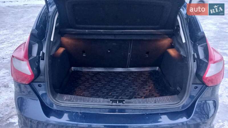 Хэтчбек Ford Focus 2013 в Борисполе фото 26 Хэтчбек Ford Focus 2013 в Борисполе