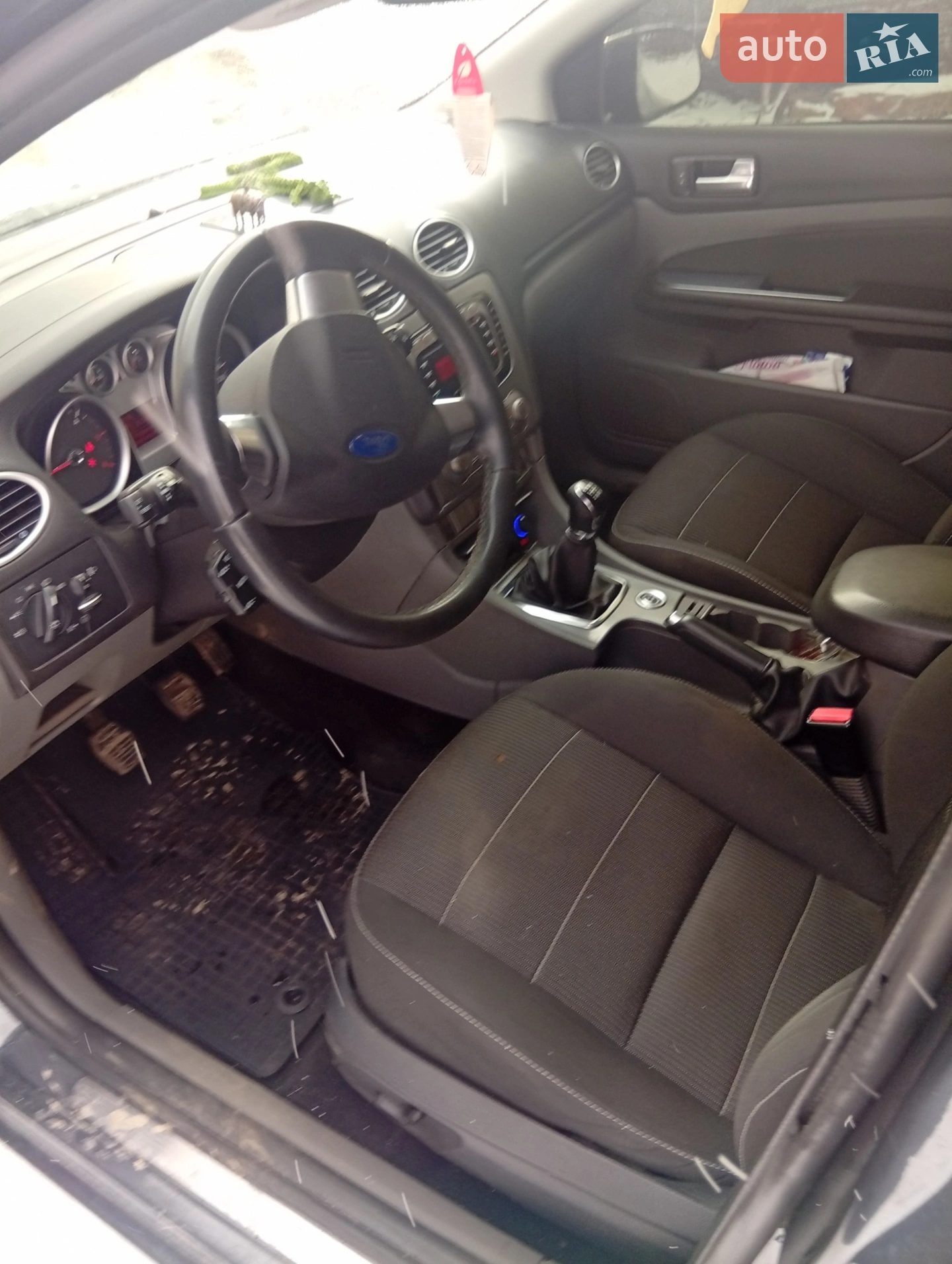 2010 Ford Focus - мініатюра 14