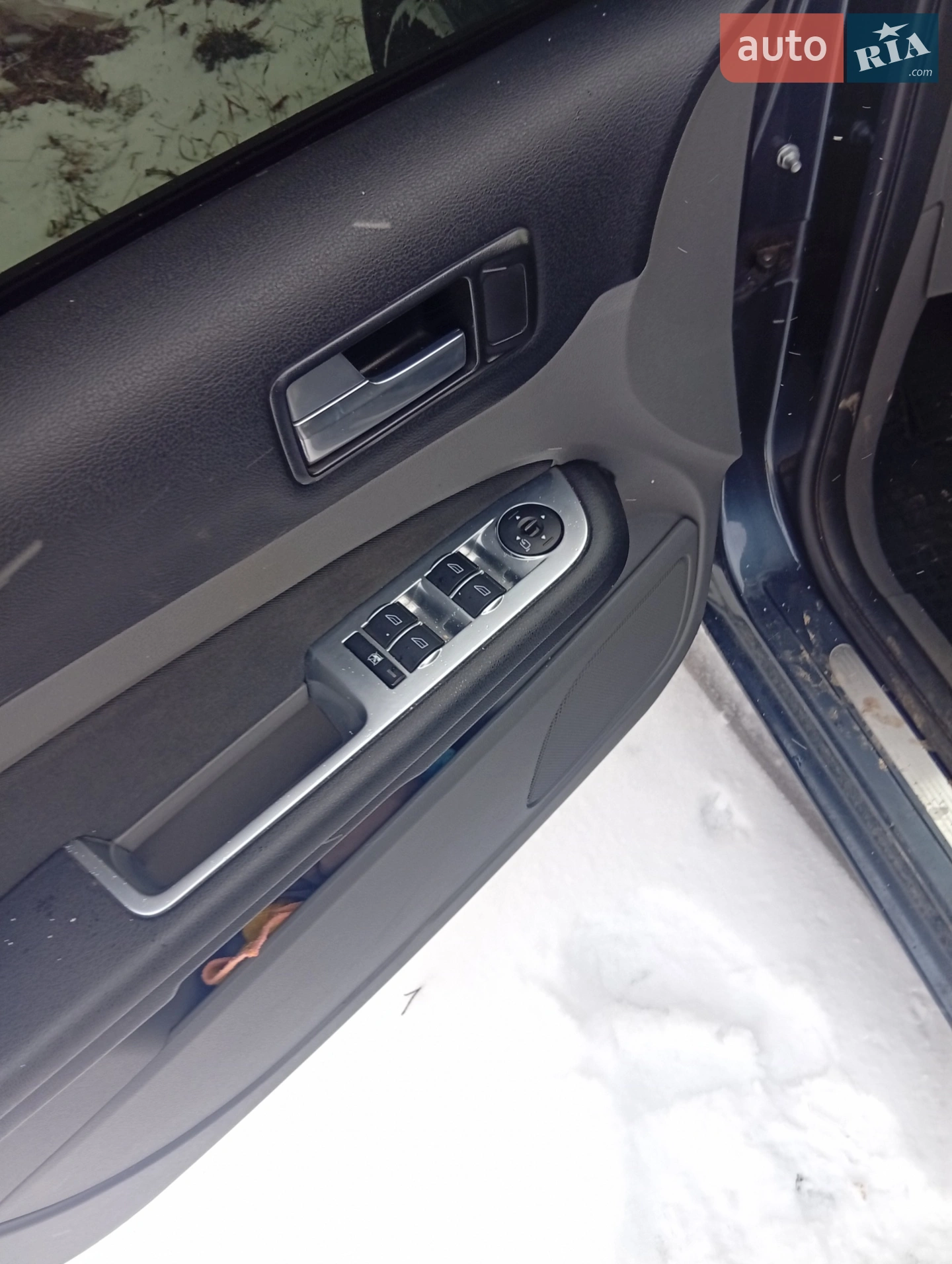 2010 Ford Focus - мініатюра 17