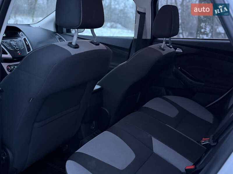 Хетчбек Ford Focus 2014 в Києві фото 15 Хетчбек Ford Focus 2014 в Києві