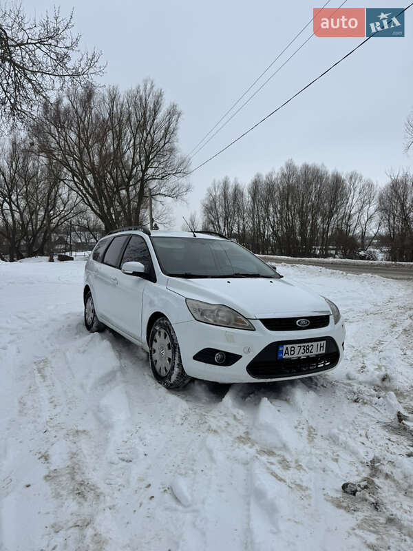Універсал Ford Focus 2010 в Тростянці фото 2 Універсал Ford Focus 2010 в Тростянці