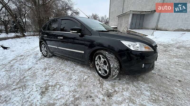 Хэтчбек Ford Focus 2010 в Днепре фото 3 Хэтчбек Ford Focus 2010 в Днепре