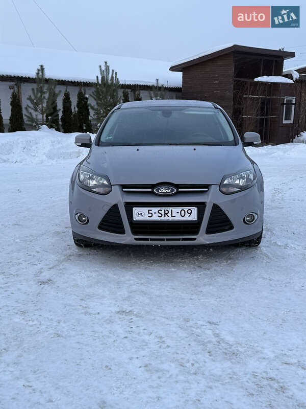 Універсал Ford Focus 2013 в Львові фото 25 Універсал Ford Focus 2013 в Львові