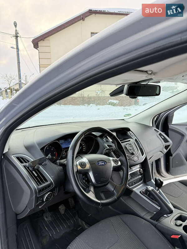 Універсал Ford Focus 2013 в Львові фото 34 Універсал Ford Focus 2013 в Львові