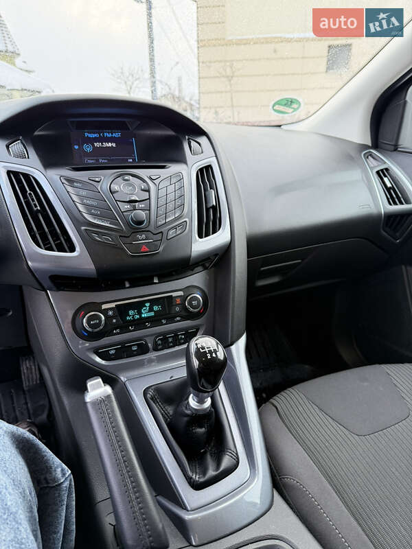 Універсал Ford Focus 2013 в Львові фото 39 Універсал Ford Focus 2013 в Львові