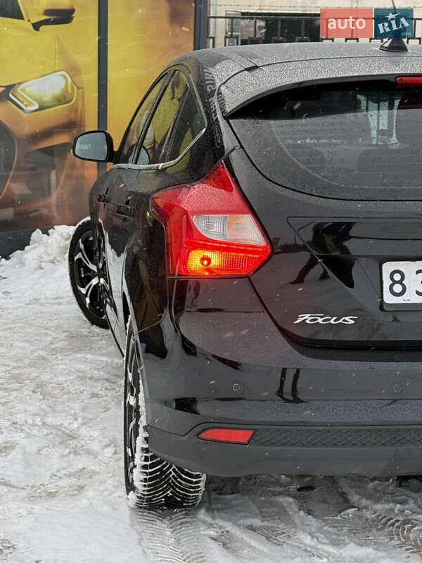 Хетчбек Ford Focus 2013 в Стрию