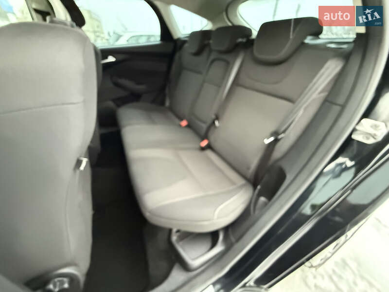 Хетчбек Ford Focus 2013 в Стрию