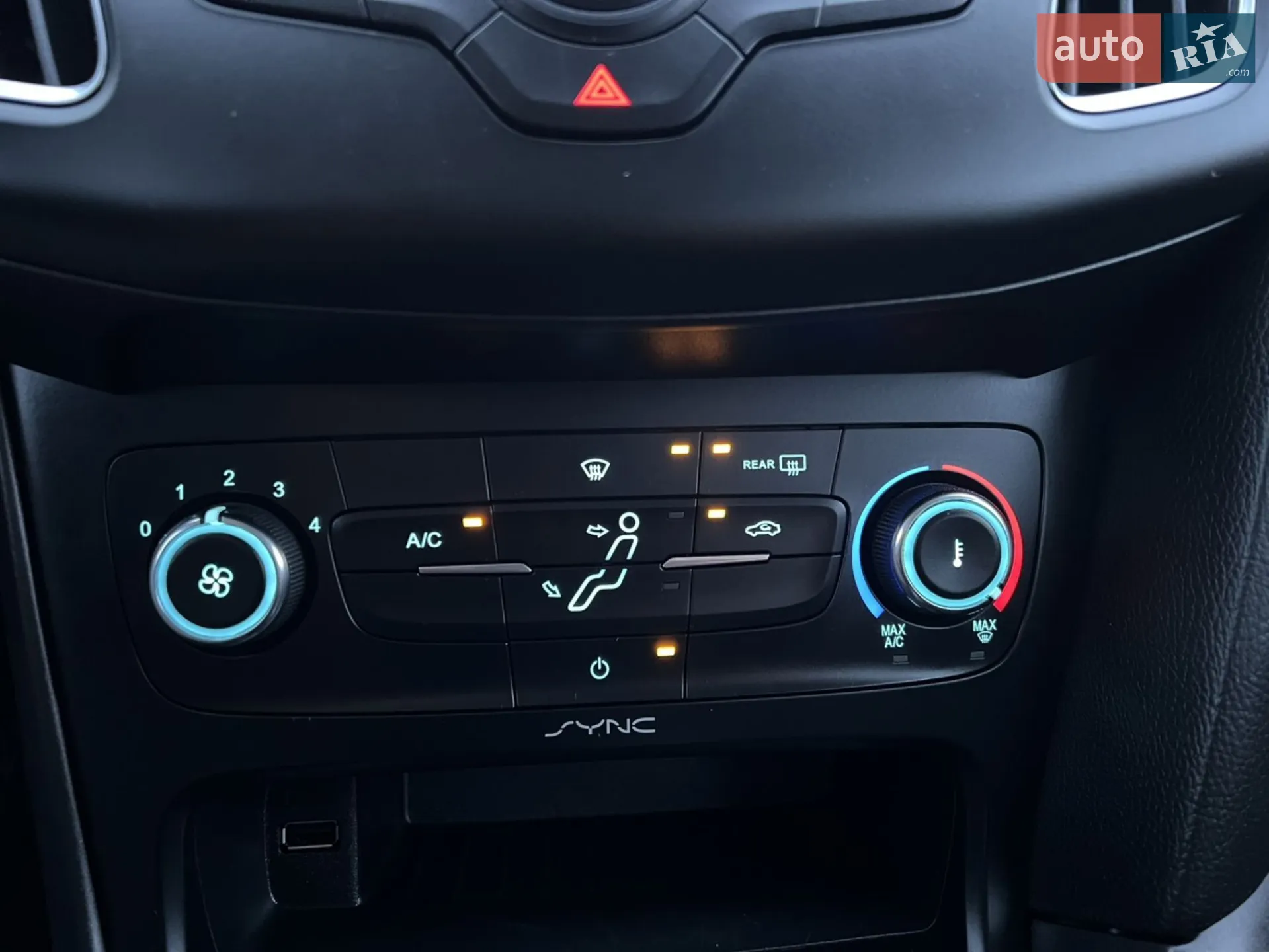 2017 Ford Focus - мініатюра 14