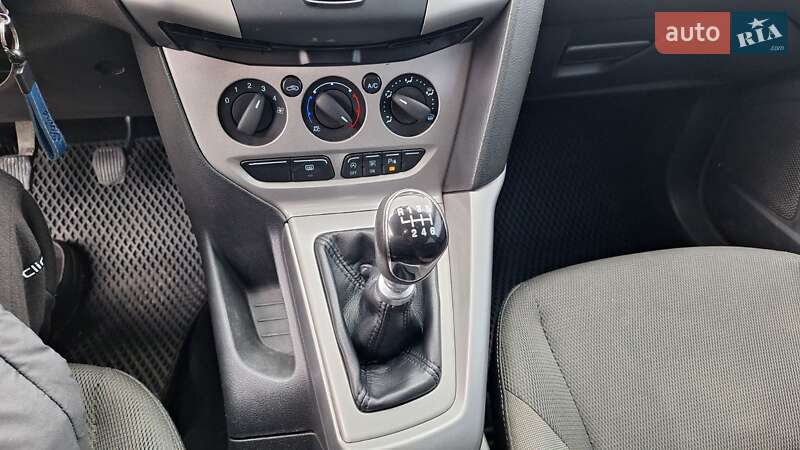 Универсал Ford Focus 2012 в Харькове фото 15 Универсал Ford Focus 2012 в Харькове