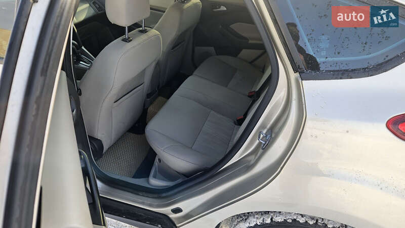 Хэтчбек Ford Focus 2017 в Киеве фото 13 Хэтчбек Ford Focus 2017 в Киеве