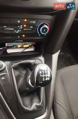 Универсал Ford Focus 2015 в Камне-Каширском