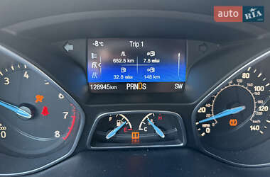 Хэтчбек Ford Focus 2016 в Киеве
