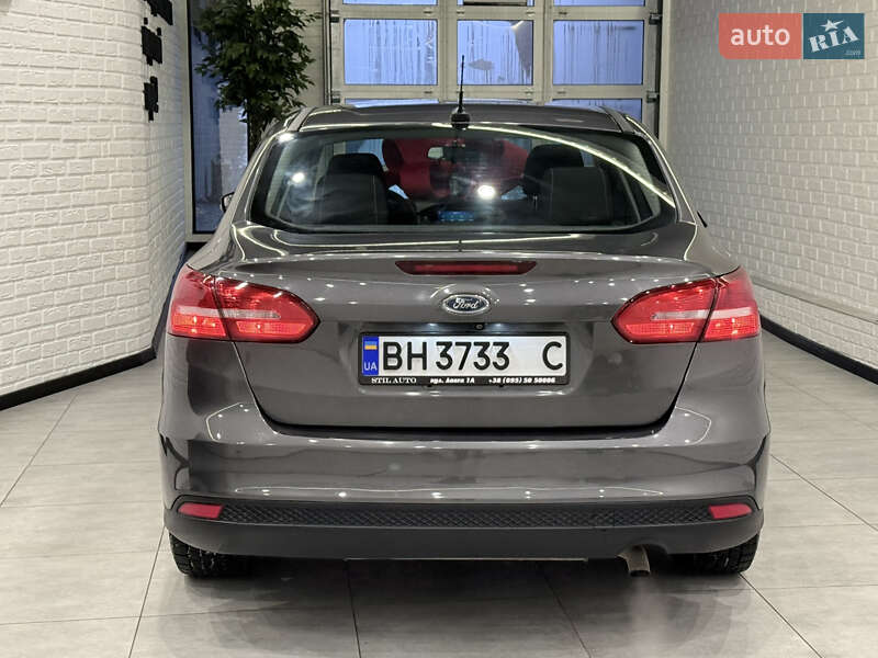 Седан Ford Focus 2015 в Одесі фото 11 Седан Ford Focus 2015 в Одесі