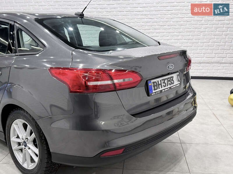 Седан Ford Focus 2015 в Одесі фото 17 Седан Ford Focus 2015 в Одесі