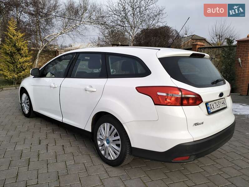 Універсал Ford Focus 2015 в Миколаєві фото 24 Універсал Ford Focus 2015 в Миколаєві